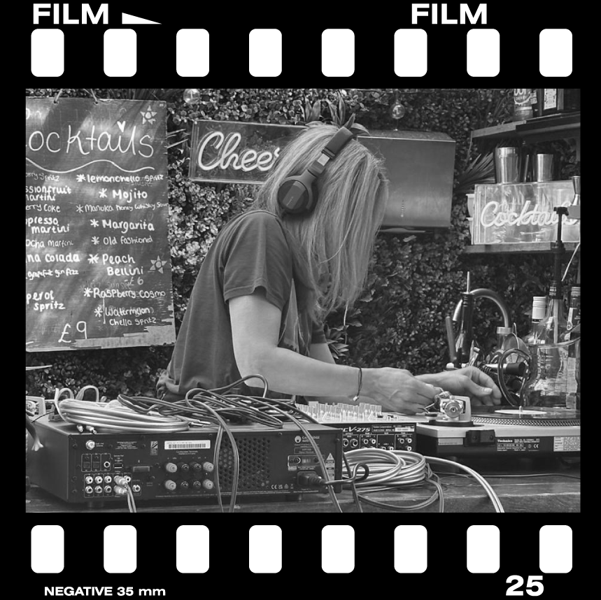 DJ LUCY ANGEL – Garden Sessions 2025 DJ LUCY ANGEL – Garden Sessions 2025